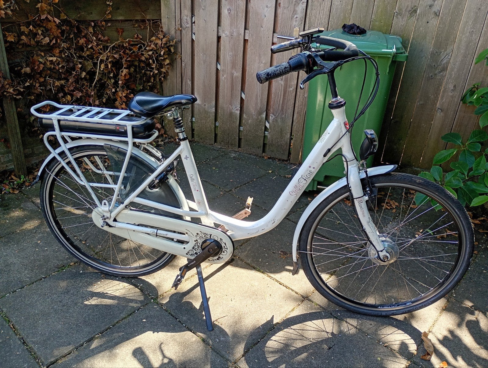 Stella Fiore moederfiets met nieuwe accu, Fietsen en Brommers, Fietsen | Dames | Moederfietsen, Ophalen, Gebruikt, Overige merken