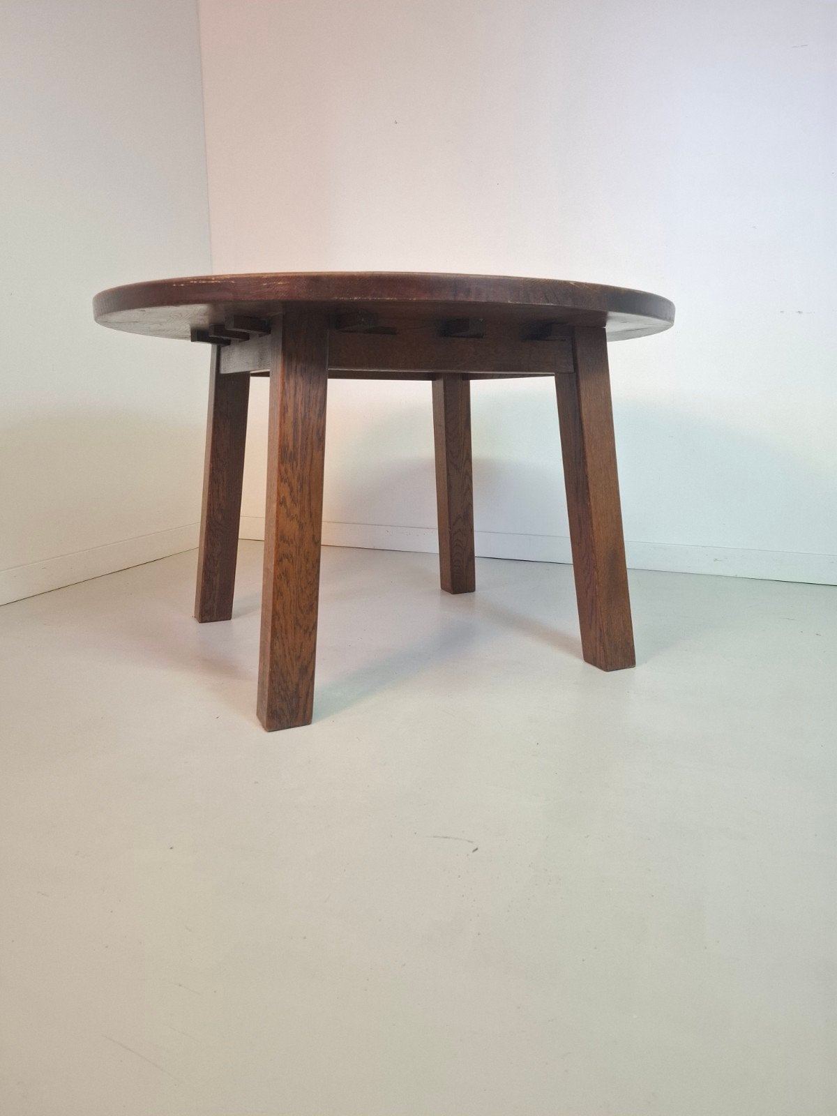 Vintage brutalist eettafel jaren 70 japandi wabi-sabi, Huis en Inrichting, Tafels | Eettafels, Ophalen of Verzenden, Rond, 100 tot 150 cm
