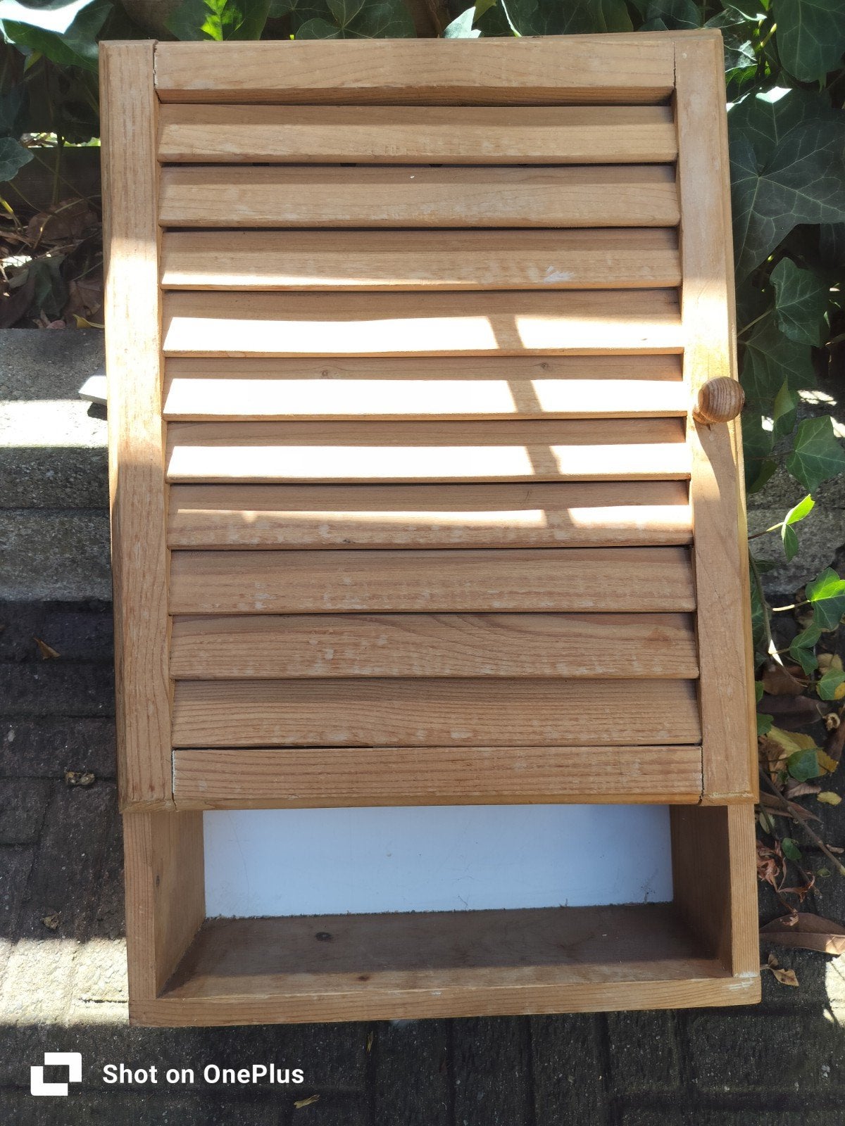 Houten toiletkastje met Louvre deurtje, Ophalen, Gebruikt