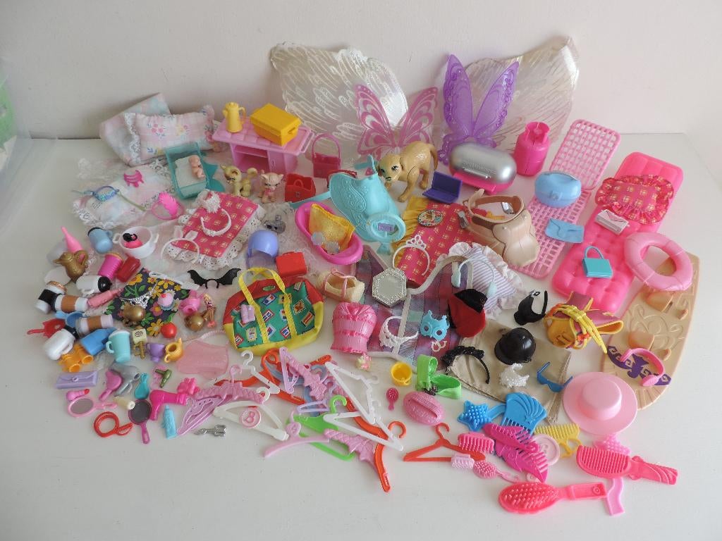 Diverse Barbie / poppen spulletjes, Ophalen of Verzenden, Gebruikt, Pop