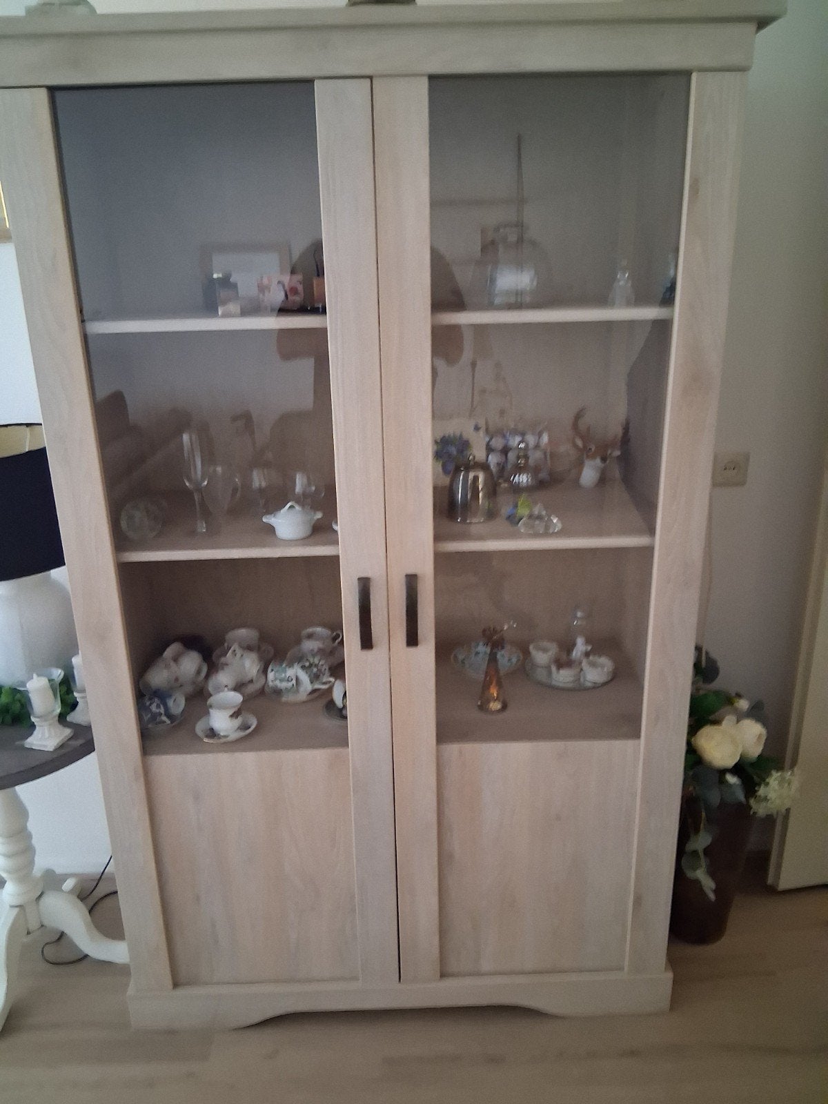 vitrine kast als nieuw gratis, Ophalen, 50 tot 100 cm, Zo goed als nieuw, 150 tot 200 cm