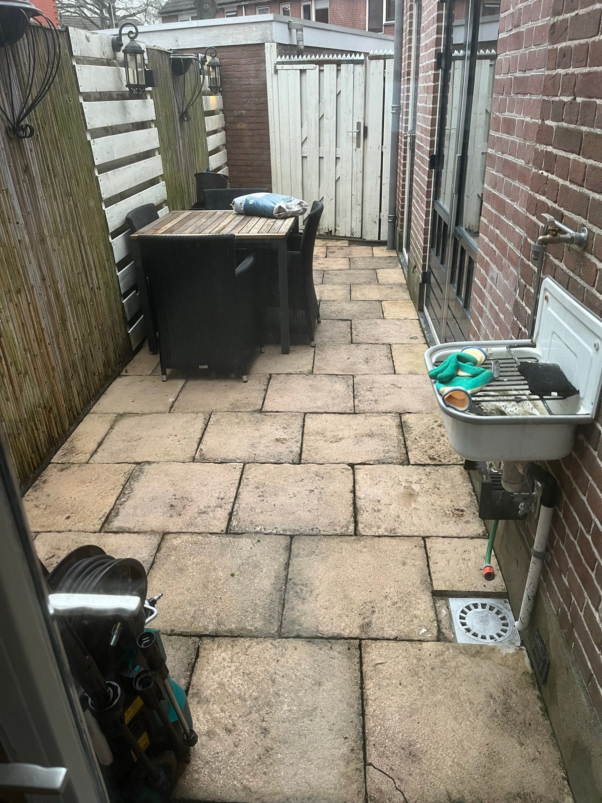 Gratis! Beige Betonnen terrastegels (50x50) - ca. 14m2, Tuin en Terras, Ophalen, Gebruikt, 10 m² of meer, Beton
