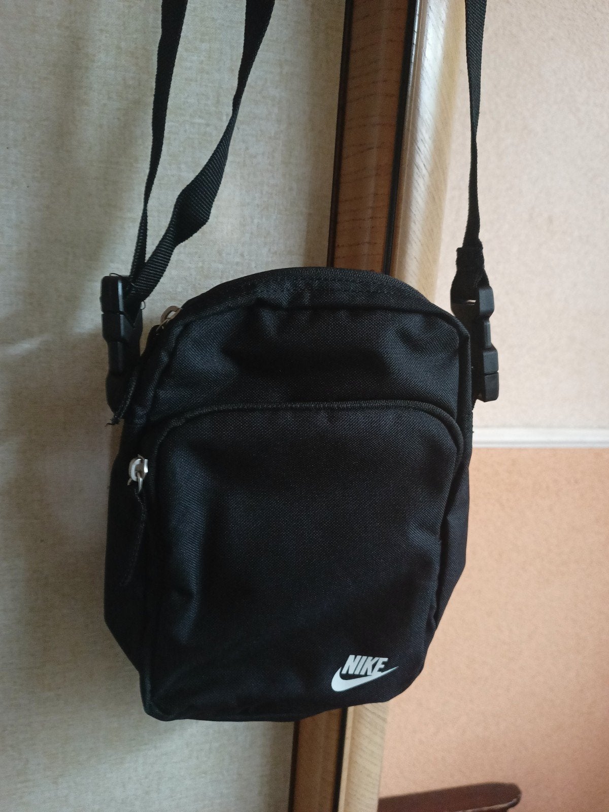 Nike  Heritage Crossbodytasje, Ophalen of Verzenden, Zwart