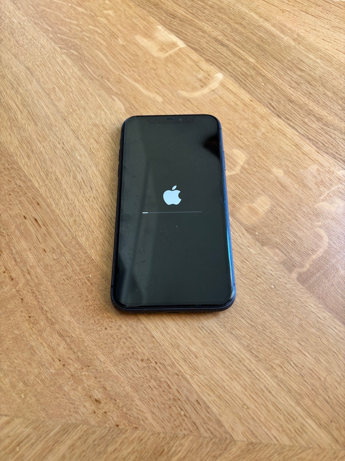 Apple iPhone 11 - 64 GB - zwart te koop, Gebruikt, Zwart, 64 GB, Zonder simlock