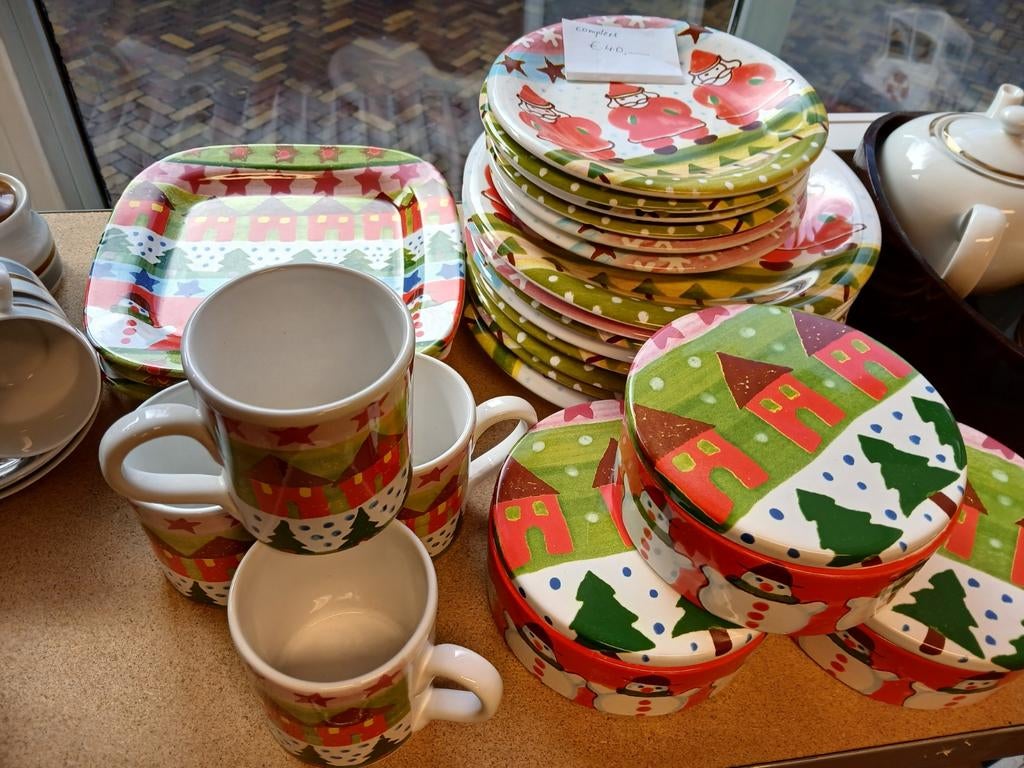 Kerst servies met kerstman en huisjes, Ophalen of Verzenden