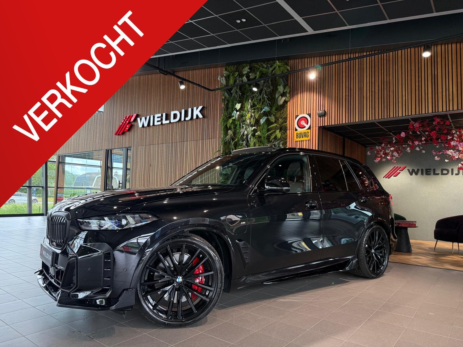 BMW X5 xDrive50e Innovation Pack | M Sportpakket Pro | SKYLo, Auto's, Automaat, Dealer onderhouden, Gebruikt, 2395 kg
