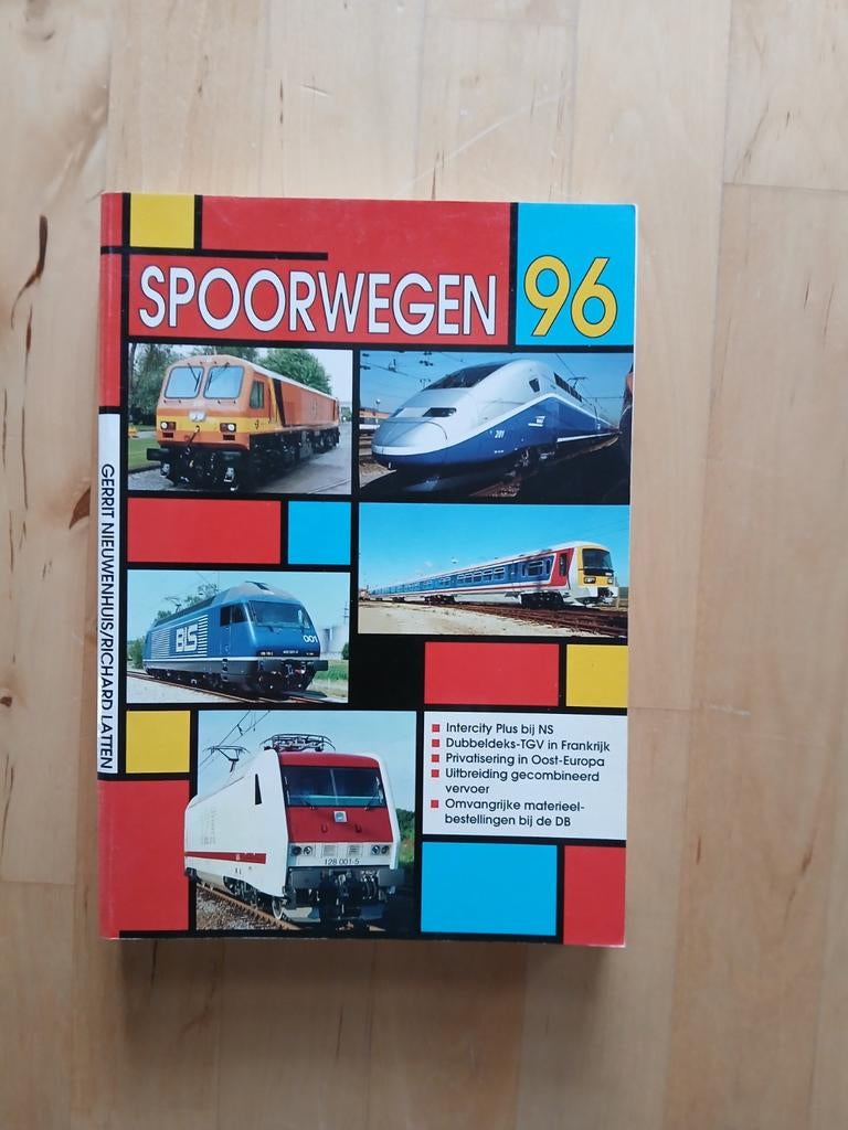 Spoorwegen 96, Ophalen of Verzenden, Zo goed als nieuw, Trein, Boek of Tijdschrift