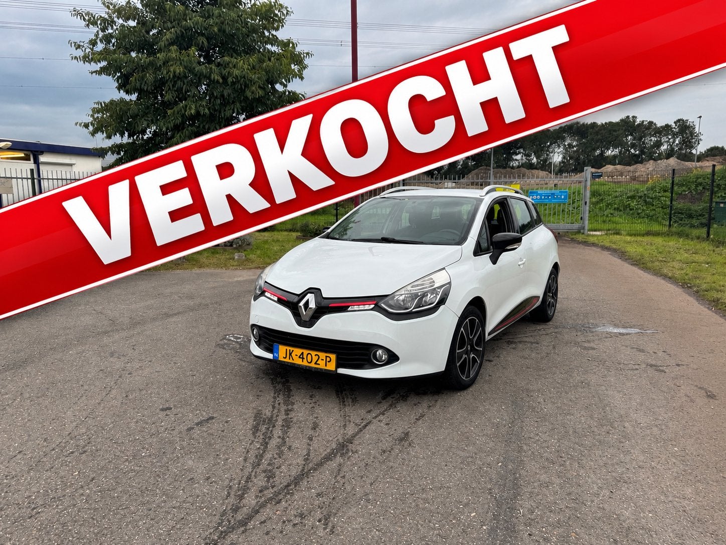 Renault Clio 0.9 TCE 90 Estate 2016 Wit. VERKOCHT, Auto's, Voorwielaandrijving, 898 cc, 580 kg, 1064 kg