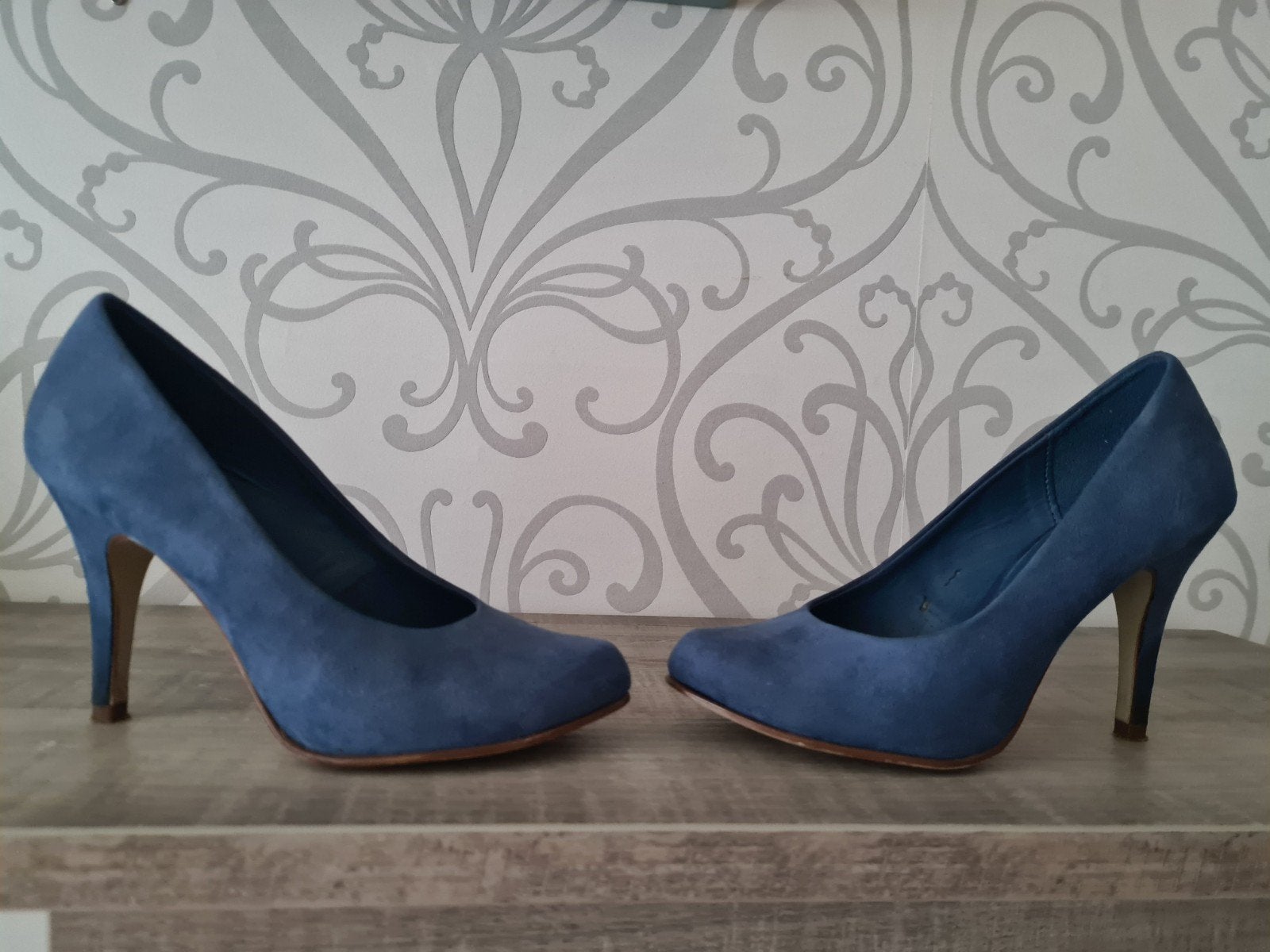 Pumps, Ophalen of Verzenden, Zo goed als nieuw