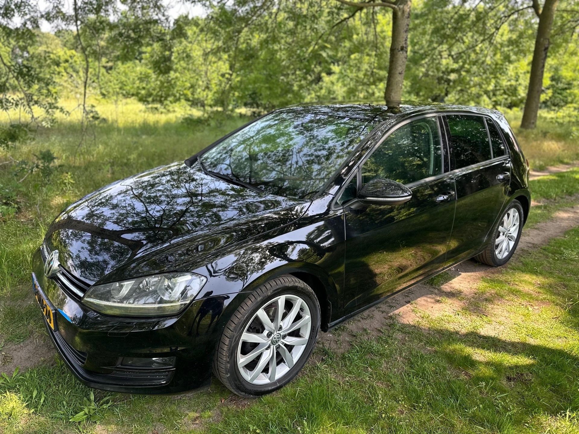 Volkswagen Golf 1.4 TSI ACT Highline apk t/m 08-07-2026, Auto's, Euro 6, 4 cilinders, Alcantara, Zwart