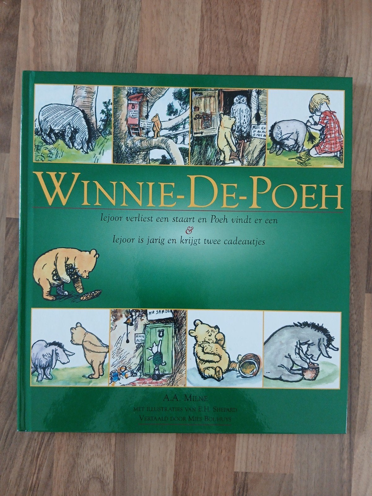 Winnie de Poeh boek met CD, Boeken, Ophalen of Verzenden, Zo goed als nieuw, A.A. Milne, 2 tot 3 jaar