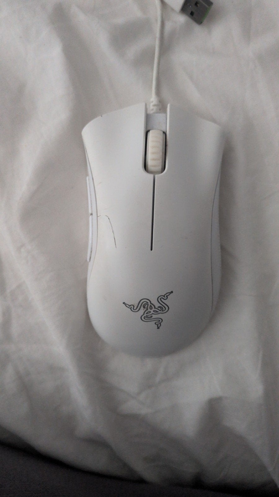 Razer DeathAdder Essential Gaming Muis Wit, Computers en Software, Ophalen, Rechtshandig, Muis, Gebruikt