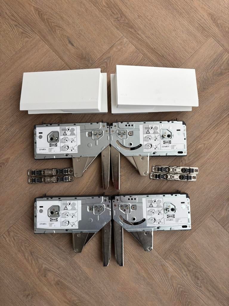 Te koop: 1set Ikea Utrusta uitzet scharnieren, Overige typen, IKEA, Nieuw, Ophalen of Verzenden