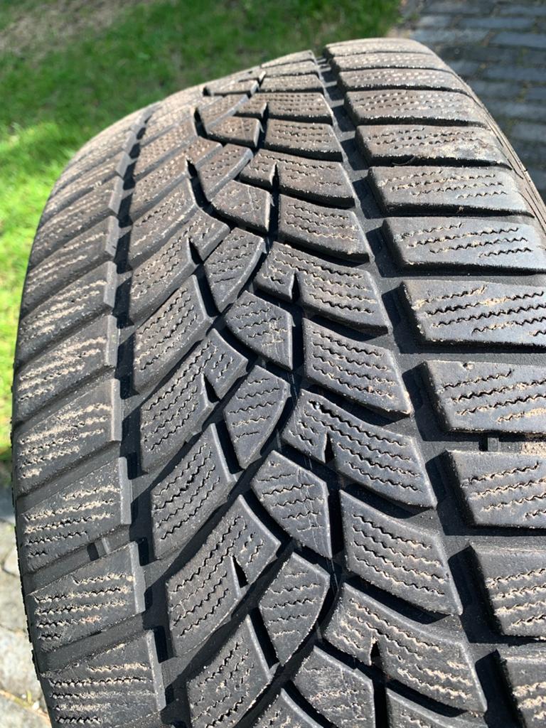 Vier winterbanden Goodyear Ultragrip Performance, Auto-onderdelen, Banden en Velgen, Ophalen, 18 inch, Winterbanden, 235 mm