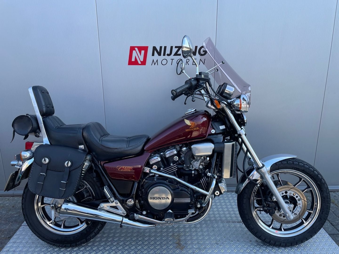 HONDA VF 750 F (bj 1990), Motoren, HONDA, Bedrijf, Onbekend, Toermotor