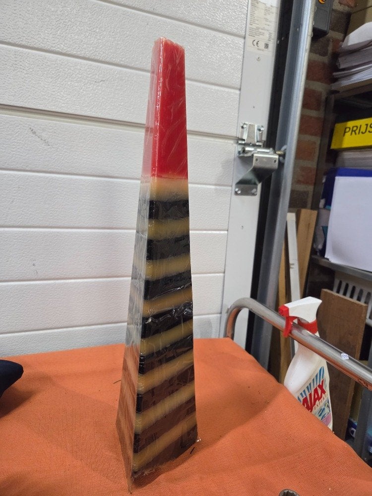 piramide kaars 50 cm hoog, Ophalen of Verzenden, 'T Olde Gre-j, Info@toldegrej.nl, Endepoelstraat 20f Didam