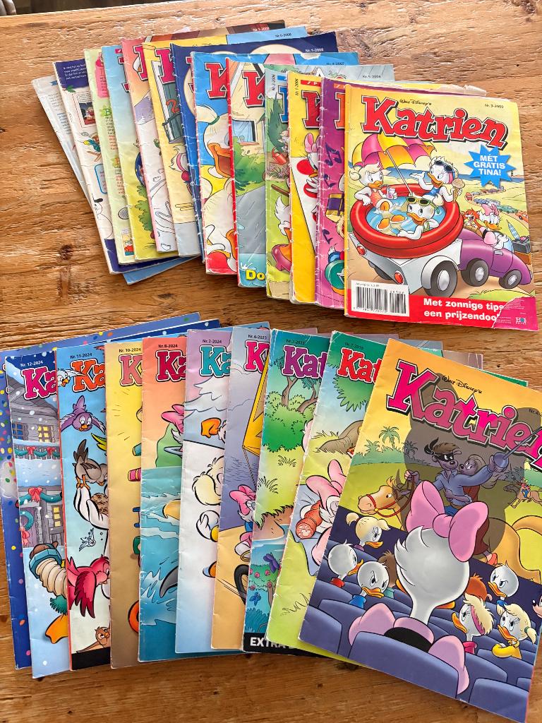 Katrien duck, Meerdere stripboeken, Ophalen of Verzenden, Gelezen, Donald Duck