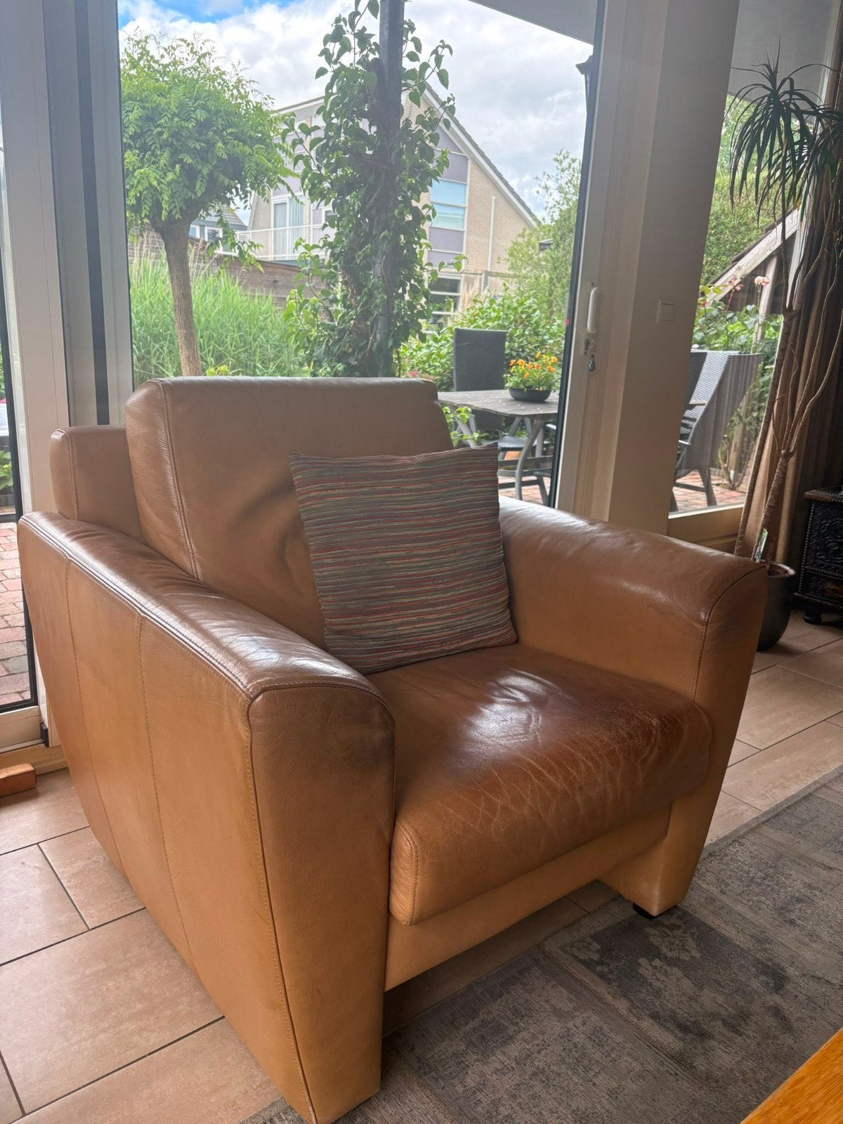 GRATIS... Lederen bank en 2 fauteuils, Ophalen, Gebruikt, 75 tot 100 cm