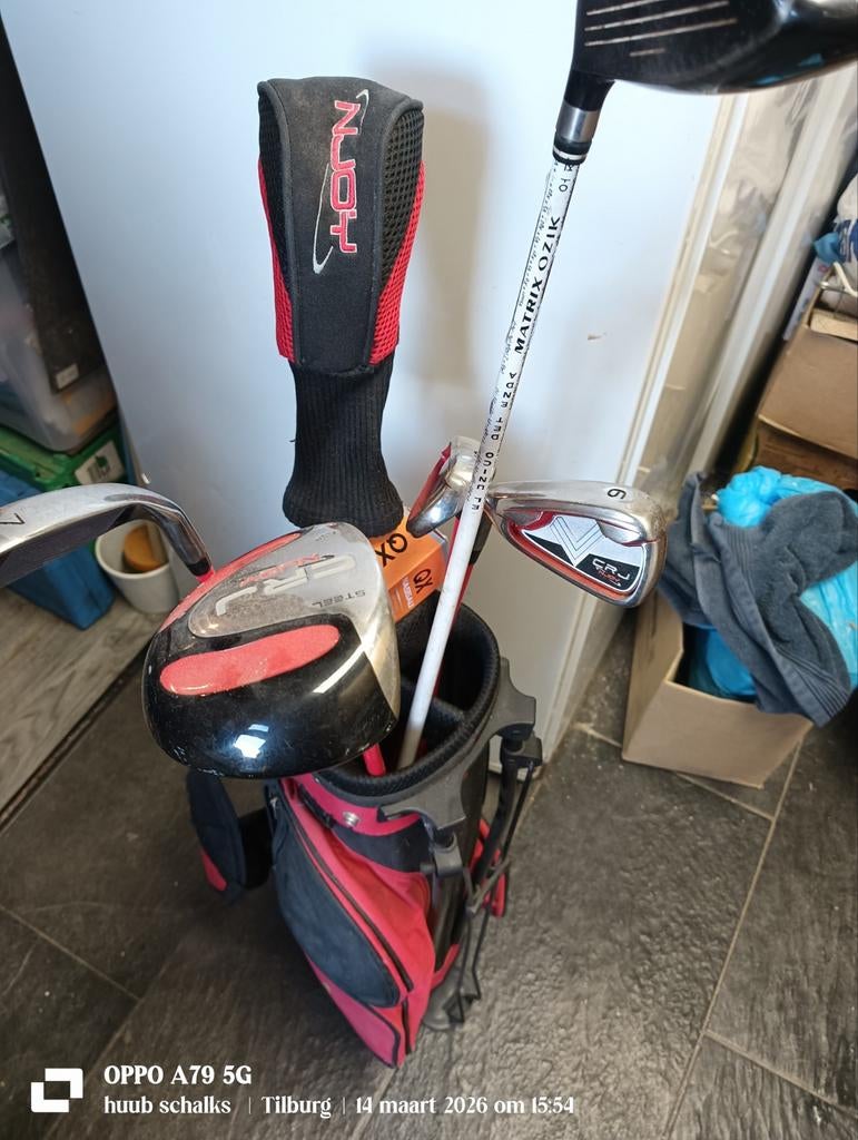 Golf tas inclusief diverse golfsticks en ballen, Sport en Fitness, Golf, Ophalen, Gebruikt, Tas