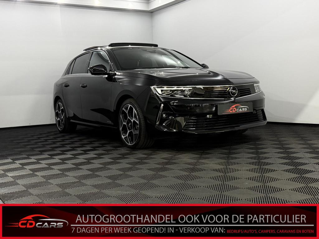 Opel Astra 1.6 Turbo Plug In Hybrid Ultimate Panoramadak, 36, Gebruikt, 1578 kg, 4 cilinders, Leder en Stof