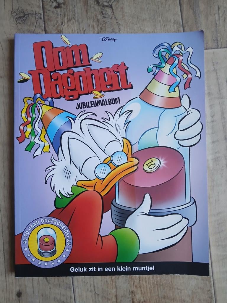 Donald Duck: Oom Dagobert Jubileumalbum - 70 jaar, Eén stripboek, Ophalen of Verzenden, Zo goed als nieuw, Carl Barks
