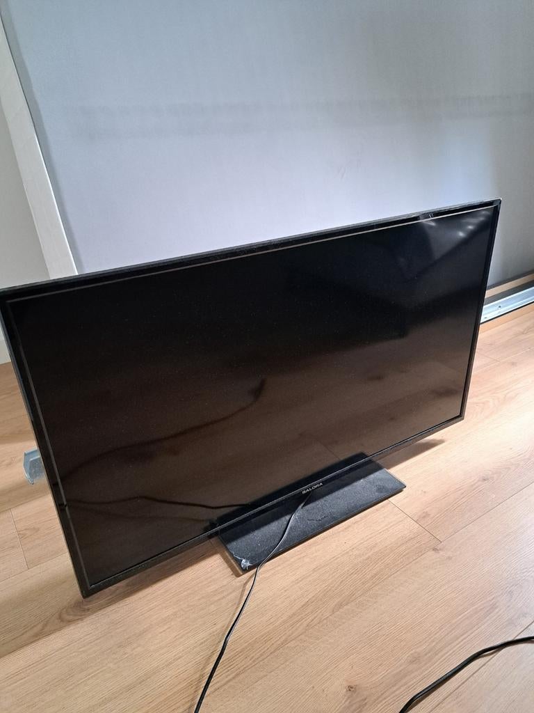 Salora TV in goede staat, Ophalen, Zo goed als nieuw, 50 Hz, Overige merken