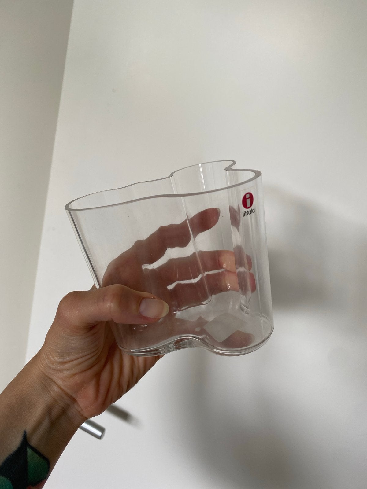 Iittala Aalto Vaas - Perfecte staat, Huis en Inrichting, Ophalen of Verzenden, Zo goed als nieuw, Overige kleuren