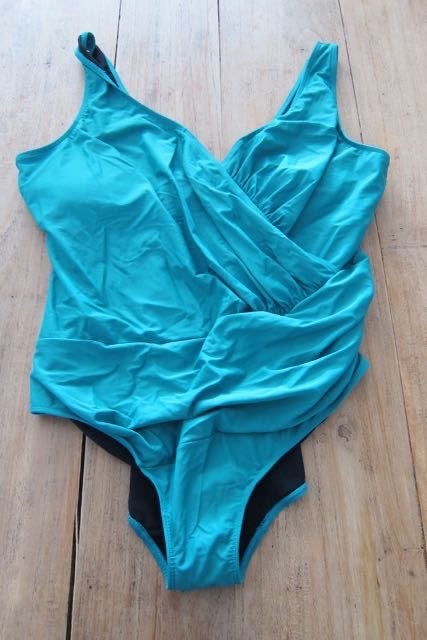 Bonprix badpak groen nieuwstaat 54, Bonprix, Badpak, Zo goed als nieuw, Schipluidenlaan 20 5035KJ Tilburg
