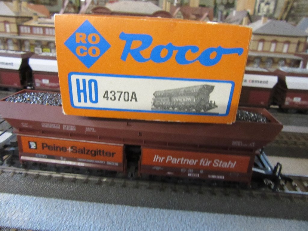 ROCO 6 ASSER MET KOLEN LADING, Gelijkstroom, Wagon, Ophalen of Verzenden, Zo goed als nieuw