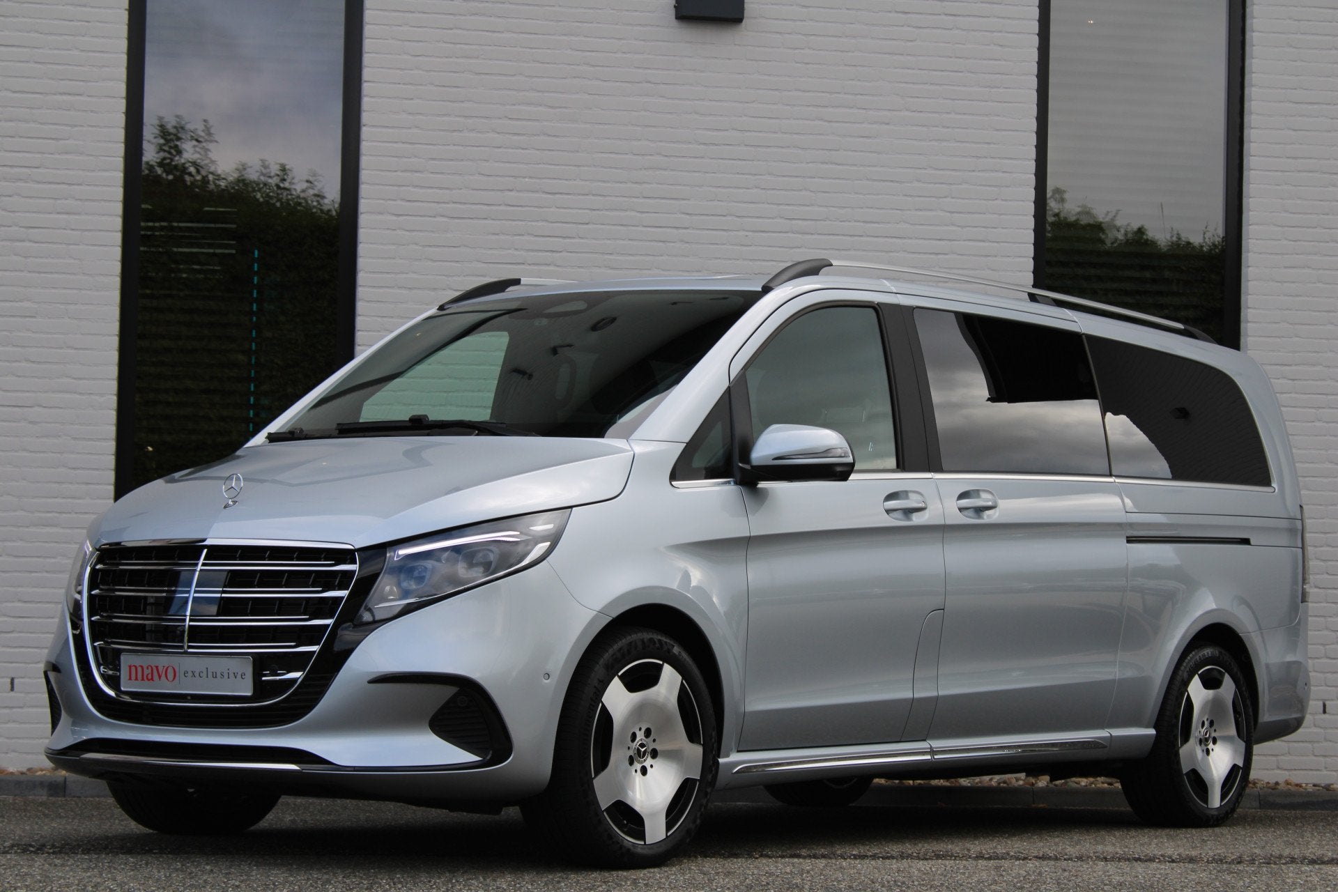 Mercedes-Benz V-Klasse 300d / XXL / AMG / Exclusive / 4-Mati, Auto's, Automaat, Gebruikt, 4 cilinders, Met garantie (alle)