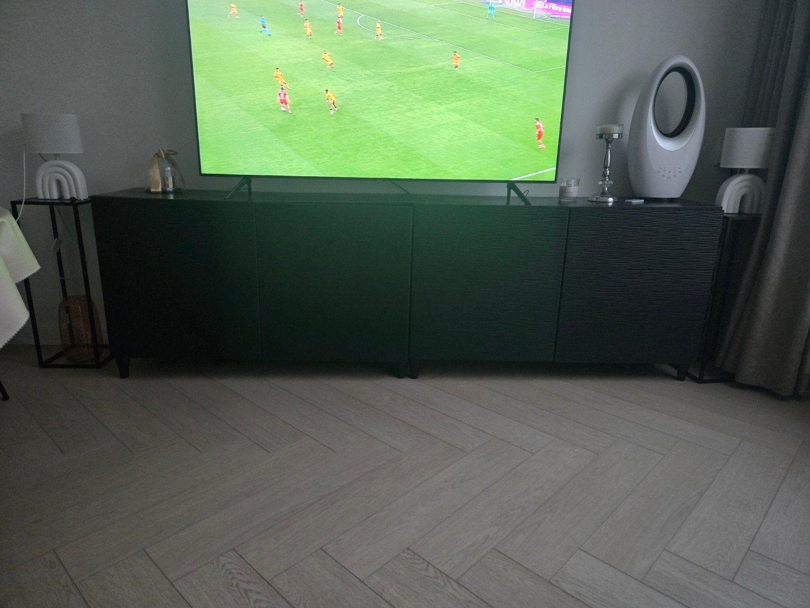 IKEA Besta TV-meubel zwart met Laxviken deuren, 2.40m, Ophalen, Overige materialen, Gebruikt, 200 cm of meer