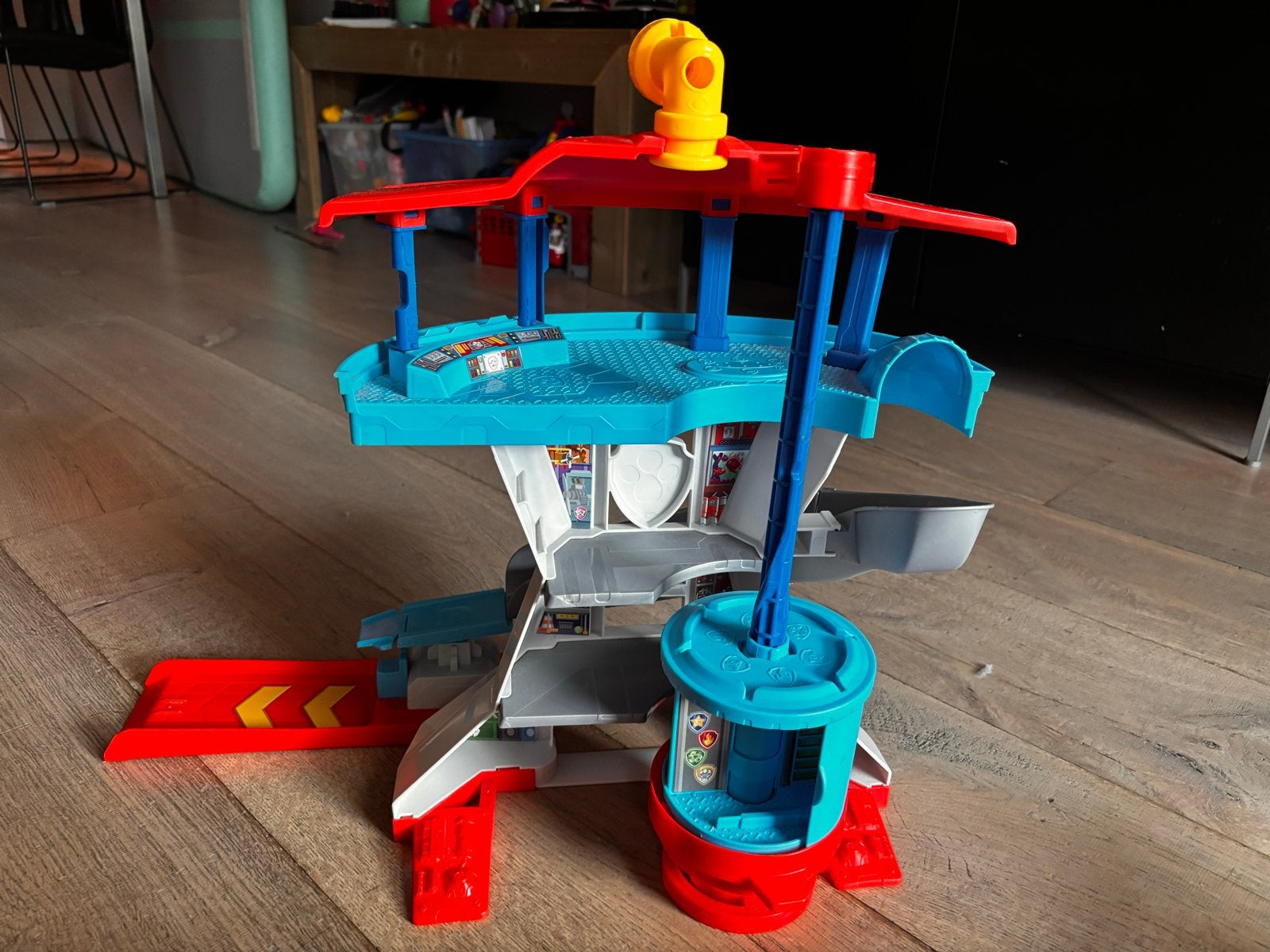Paw Patrol Uitkijktoren - Avonturen Toren Speelset, Kinderen en Baby's, Speelgoed | Actiefiguren, Ophalen, Gebruikt