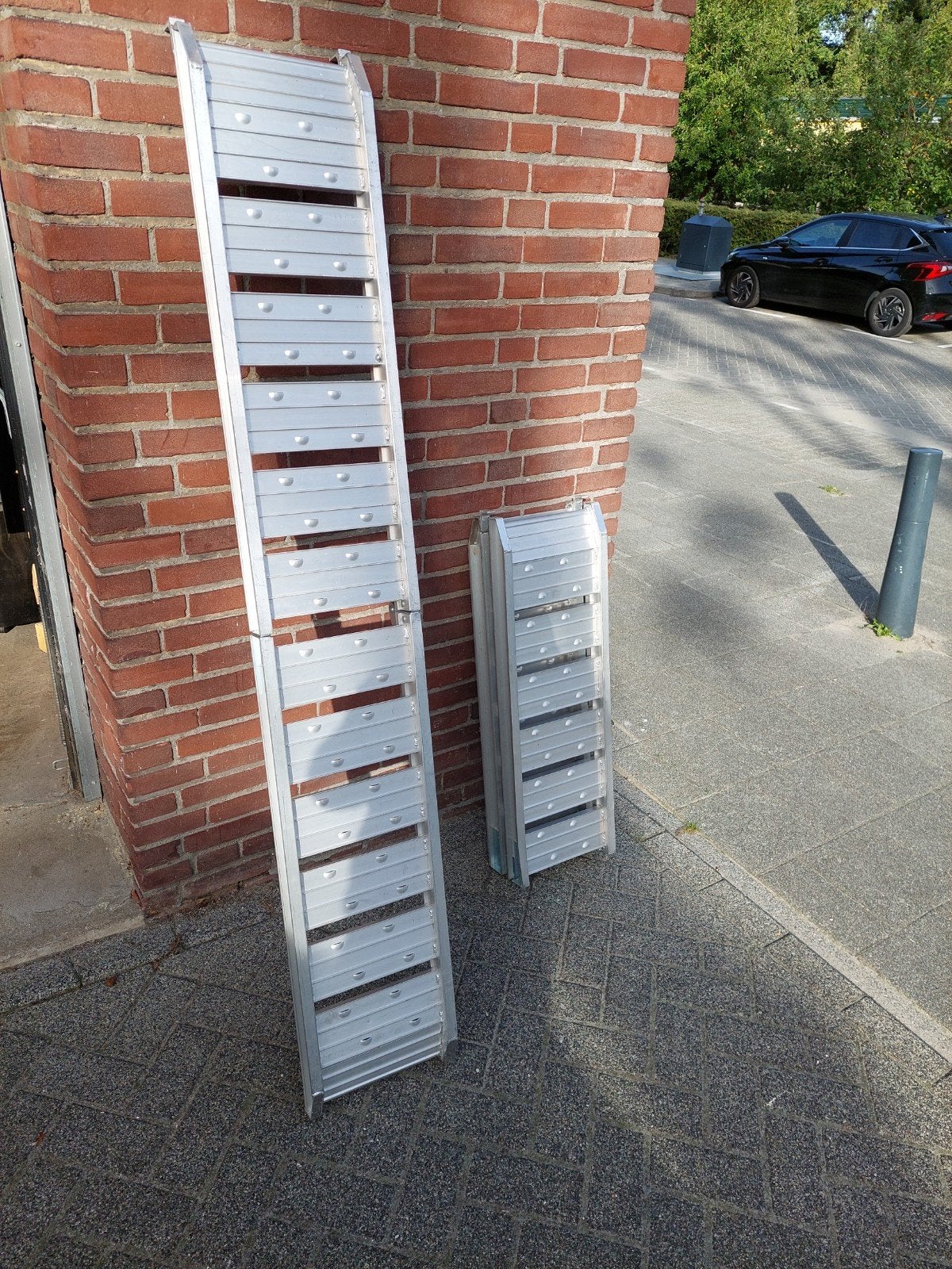 opwbare aluminium oprijplaat - 200kg capaciteit, Gebruikt, Ophalen of Verzenden, Ladder, Opvouwbaar of Inschuifbaar