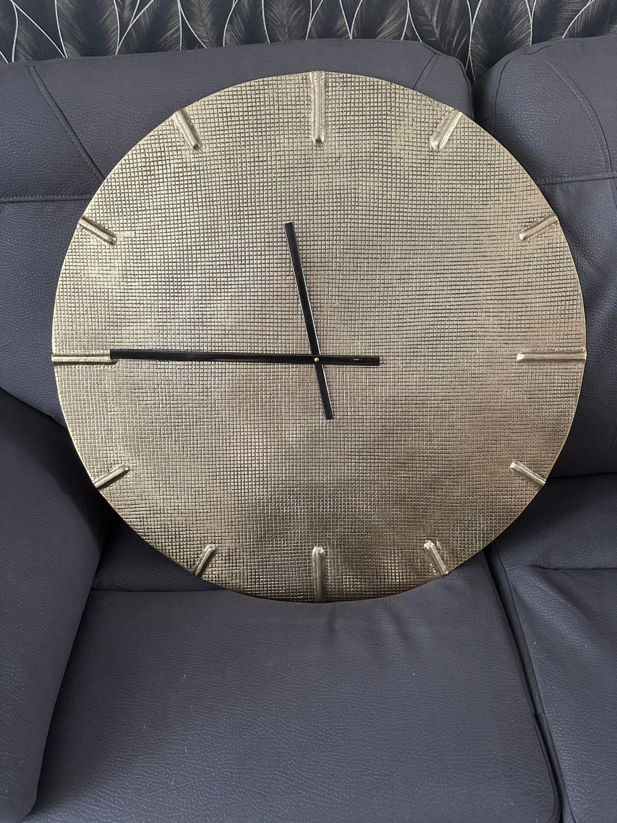 Richmond klok Zane Ø 74 cm, Ophalen, Zo goed als nieuw, Analoog, Wandklok