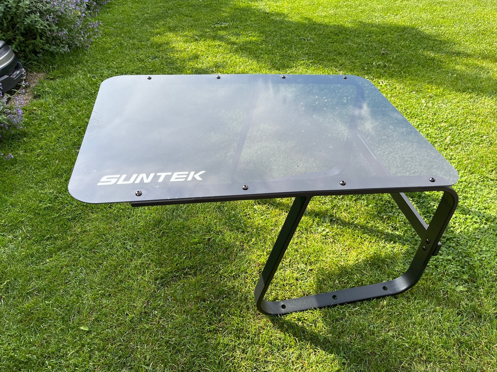SUNTEK Robotmaaier Garage / Afdak voor laadstation - Nieuw, Tuin en Terras, Ophalen of Verzenden, Nieuw, Meer dan 25 cm