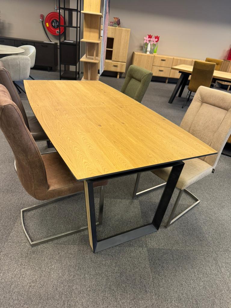 Uitschuiftafel Xooon Darwin 190cm nu voor €799,-!, Ophalen of Verzenden, Nieuw, Industrieel, 4 tot 6 stoelen