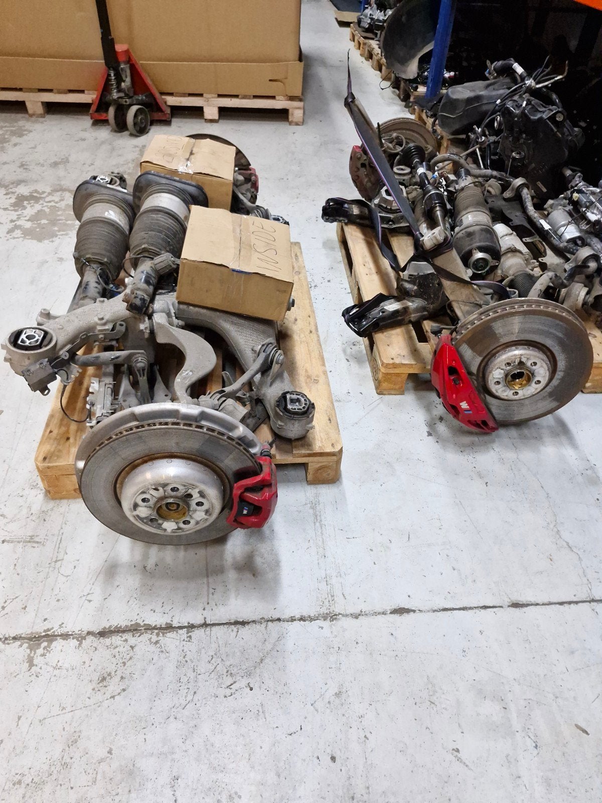 BMW X5 G05 M Paket Rood Remklauwen Remschijven Set, Ophalen of Verzenden, BMW