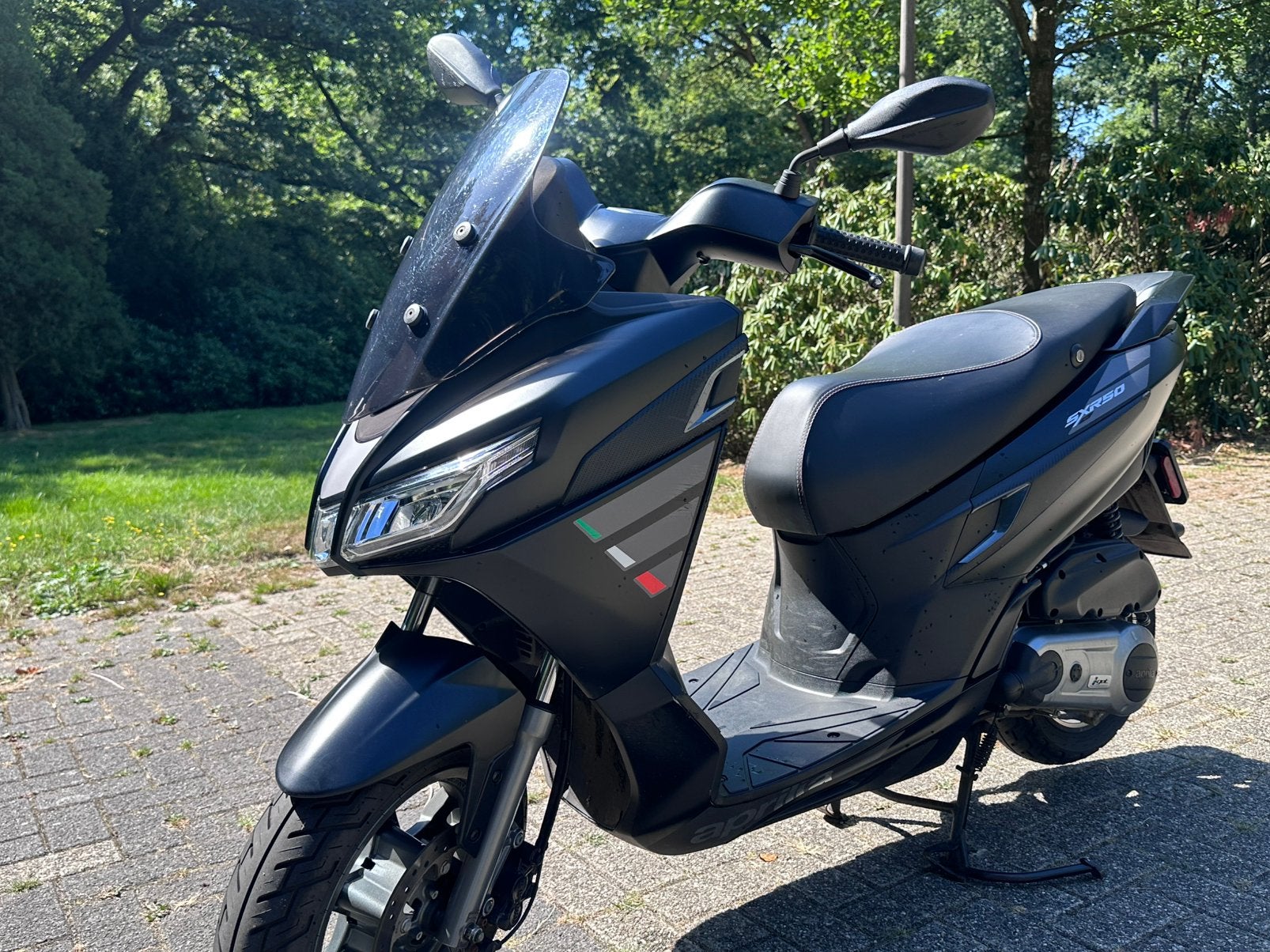 Aprilia SXR 50 + uitlaat Turbo Kit, Ophalen, Tweetakt, Gebruikt, Maximaal 45 km/u