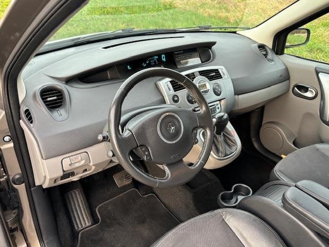 Renault Scénic 1.6-16V Tech Line Automaat ECC El. pakket Au, Auto's, Gebruikt, Zwart, 4 cilinders, Leder en Stof