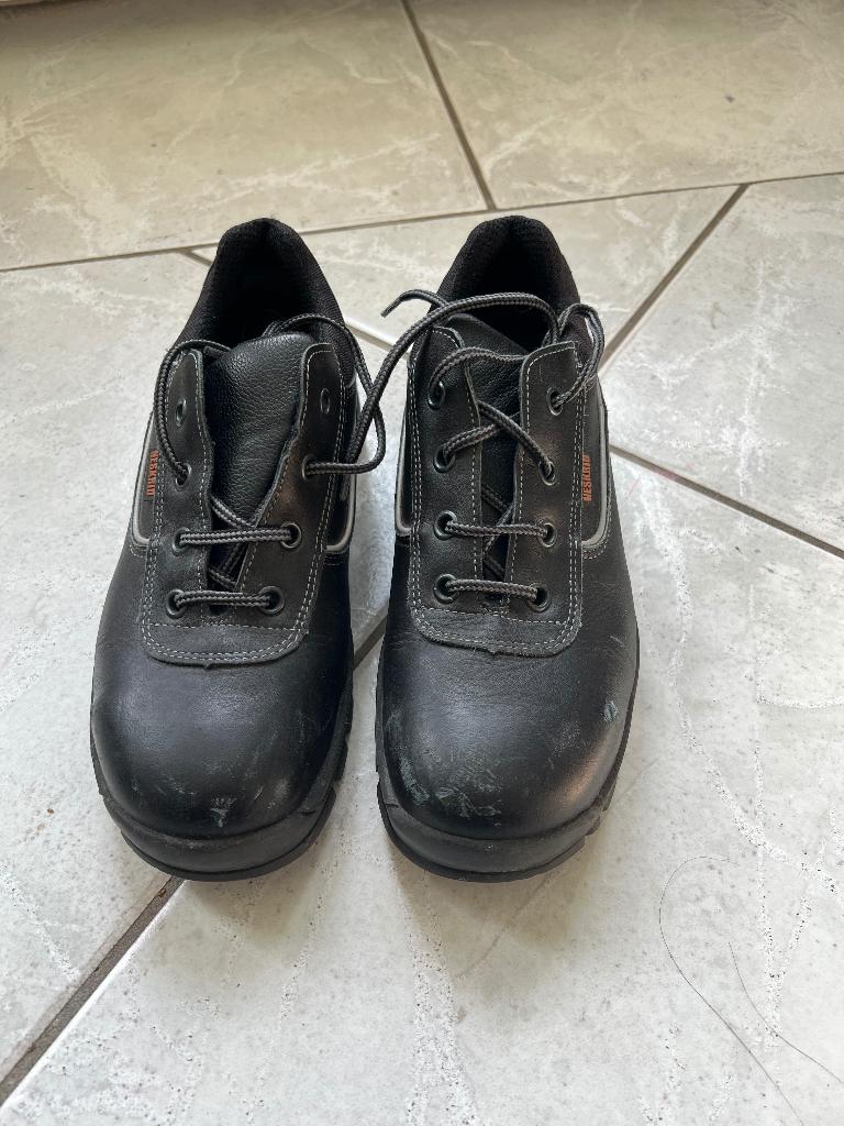 Gedragen paar Neskrid Crow werkschoenen maat 40, Kleding | Heren, Schoenen, Verzenden, Zwart, Neskrid, Werkschoenen