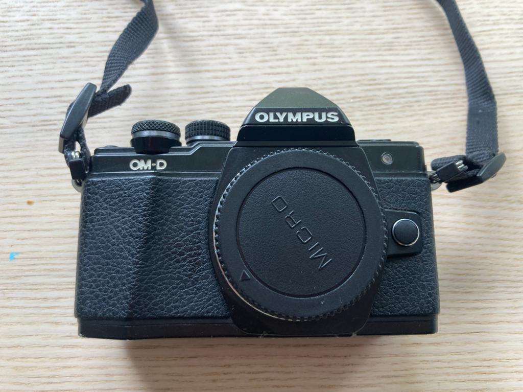 Olympus OMD EM10 mark II (2) KAPOT!, Compact, Ophalen of Verzenden, Olympus, Niet werkend