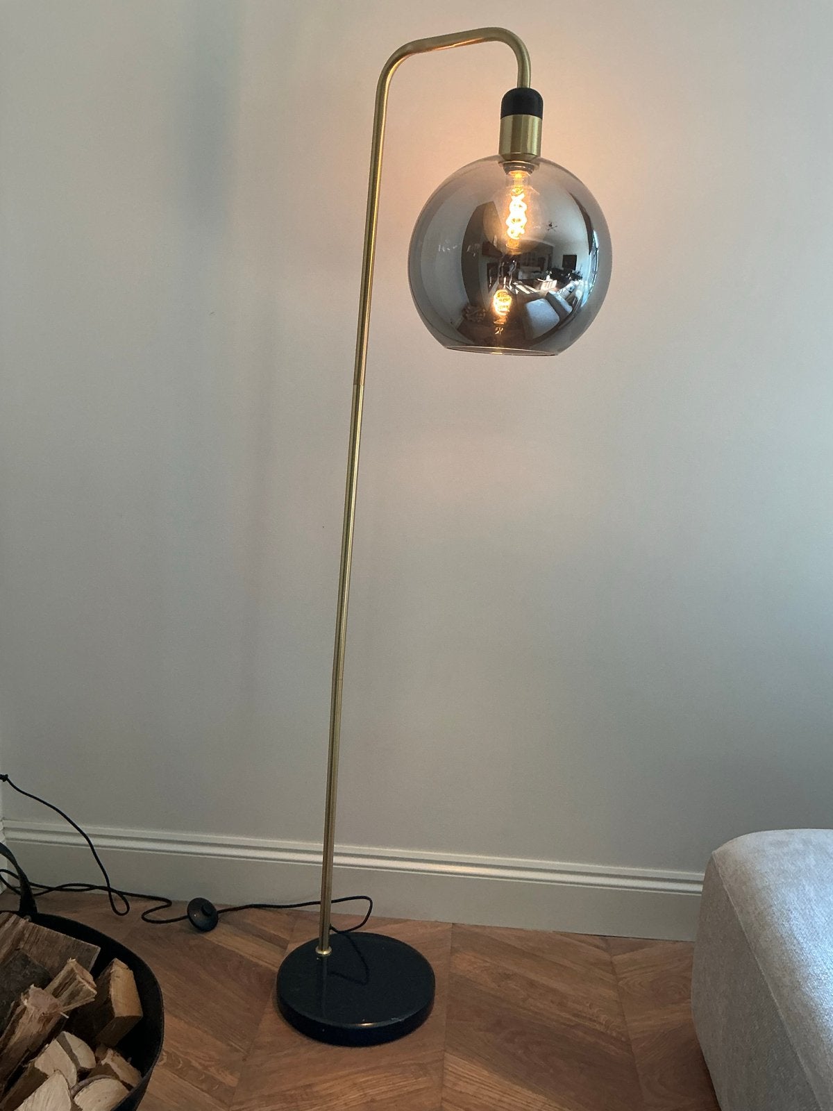 Moderne vloerlamp met glazen bol - Goud/Zwart, Ophalen, E27 (groot), 150 tot 200 cm, Glas