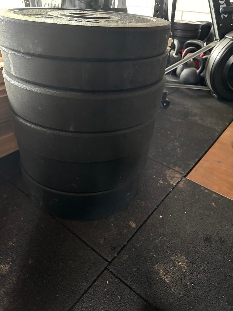 Bumperplates set: 2x20kg, 2x15kg, 2x10kg, Ophalen, Gebruikt, Armen, Halterschijven