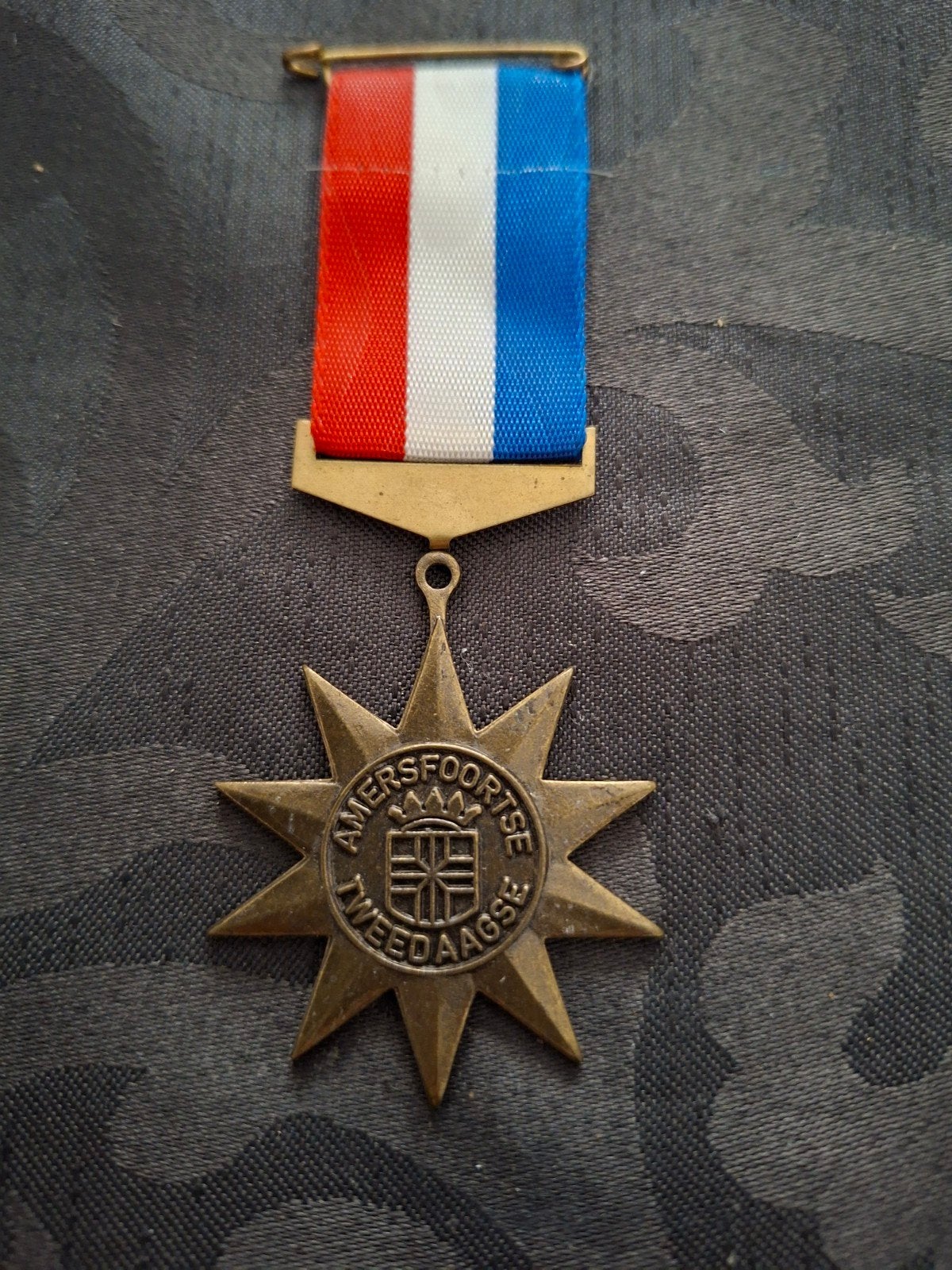 Wandelsport medaille, Postzegels en Munten, Penningen en Medailles, Verzenden, Overige materialen