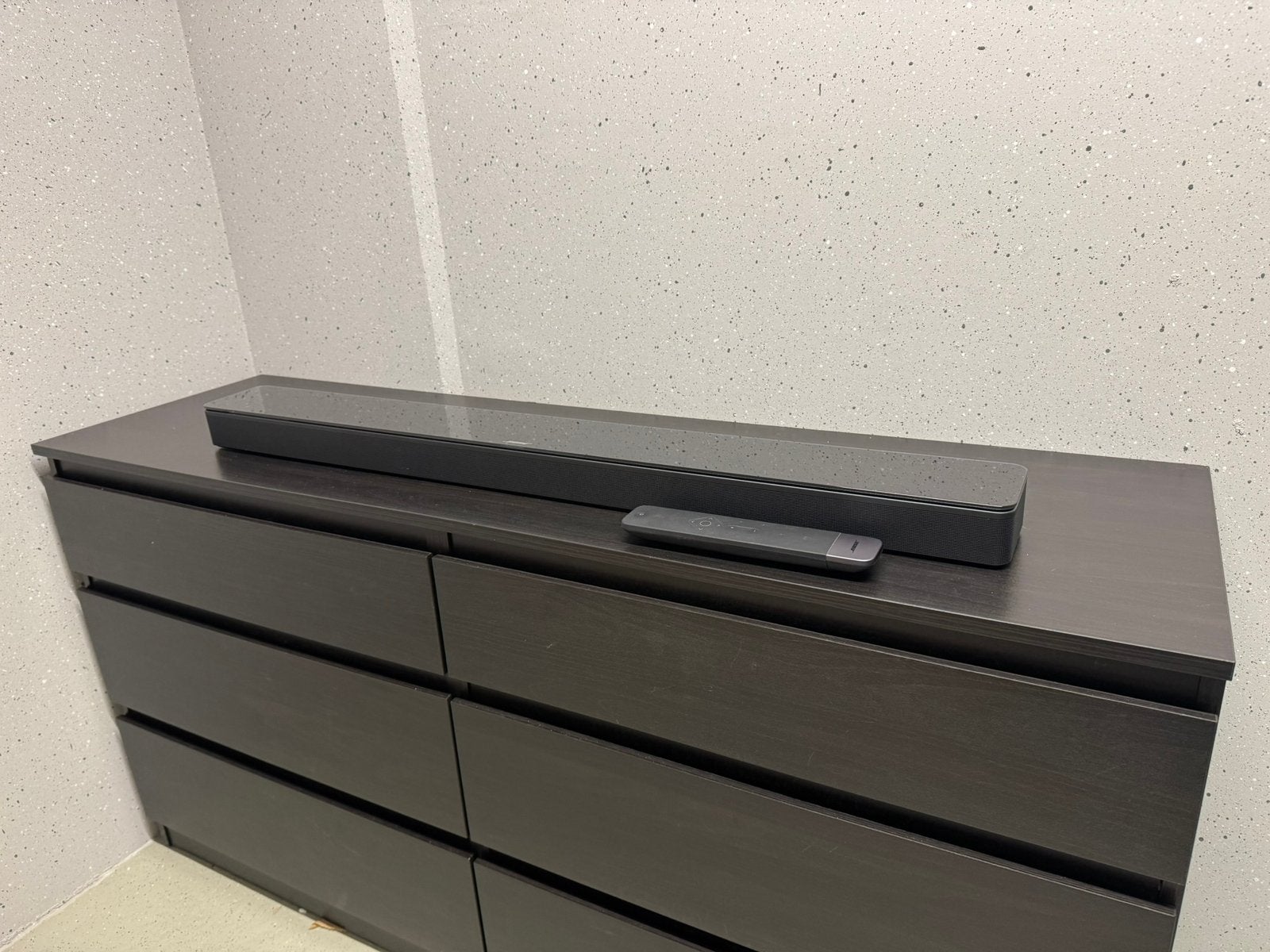 Bose Soundbar 700 zwart, Ophalen, Zo goed als nieuw, 25 tot 50 cm, Minder dan 100 cm