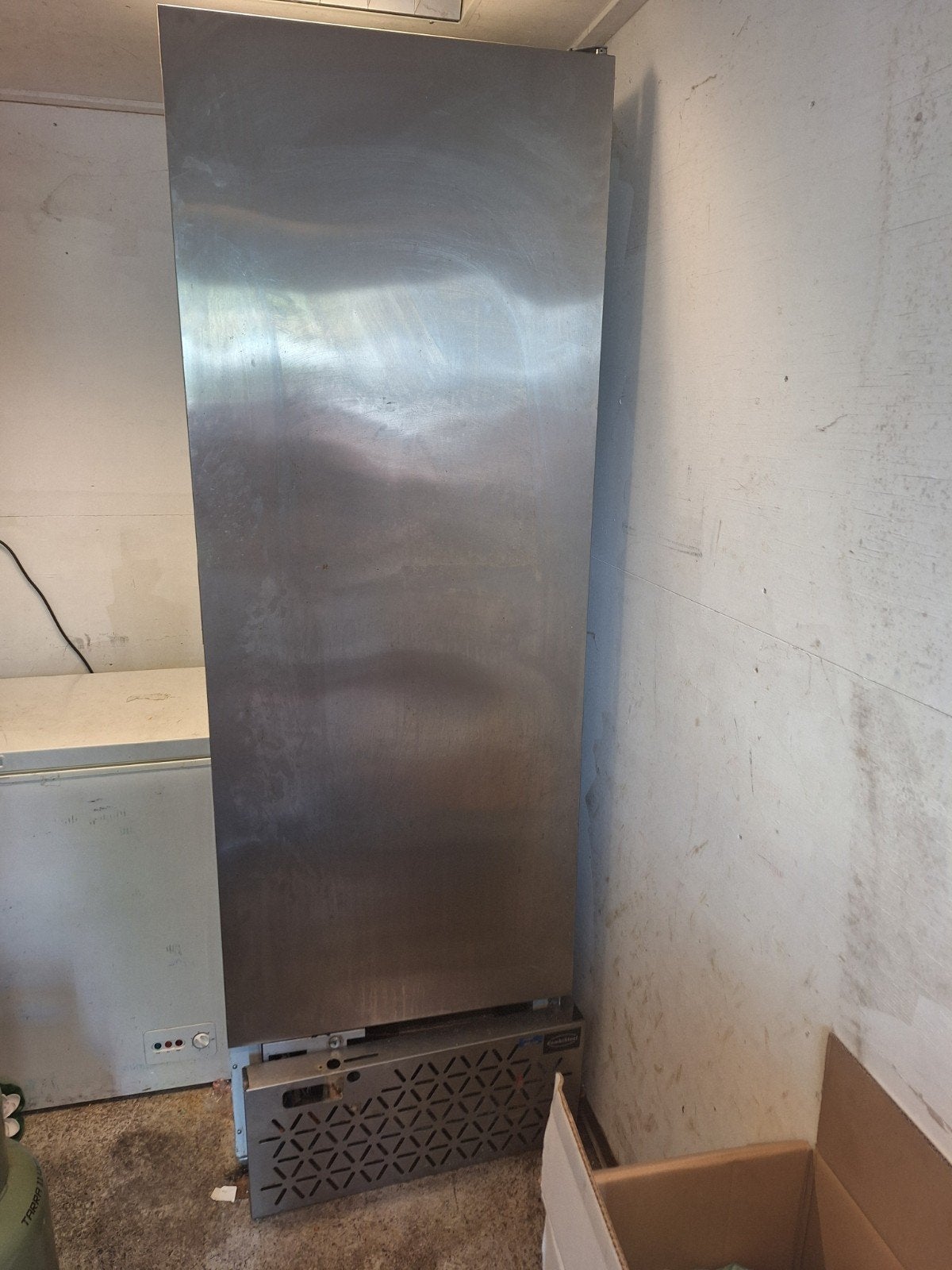 Gratis af te halen combisteel vriezer (defect), Ophalen