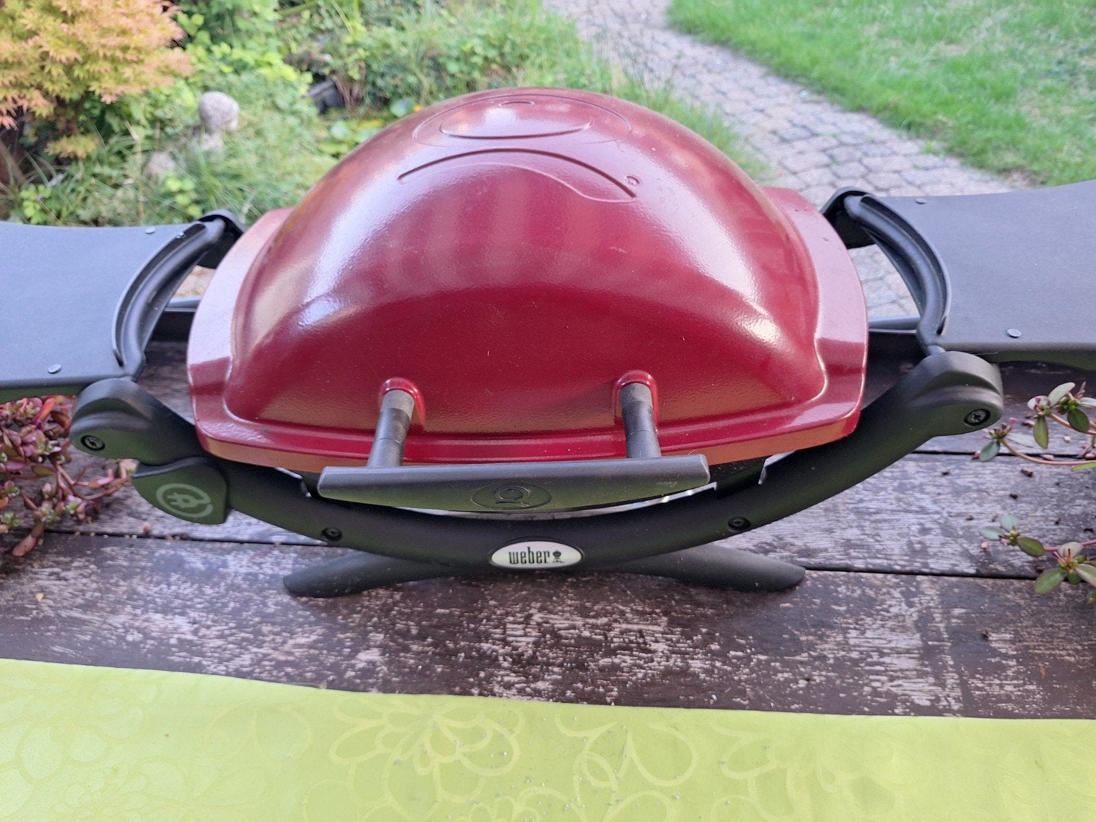 Weber Q1400 Barbecue - Rood, Draagbaar en Compact, Ophalen of Verzenden, Zo goed als nieuw, WEBER BBQ