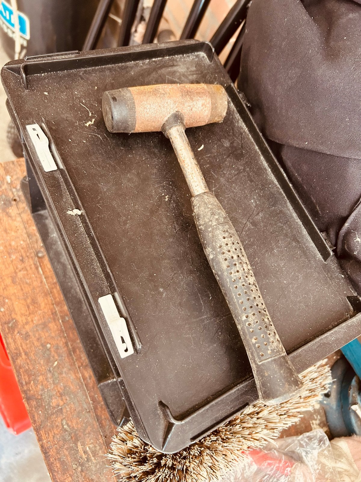 Gebruikte hamer - Rubberen hamer, Ophalen of Verzenden, Gebruikt, Hamer