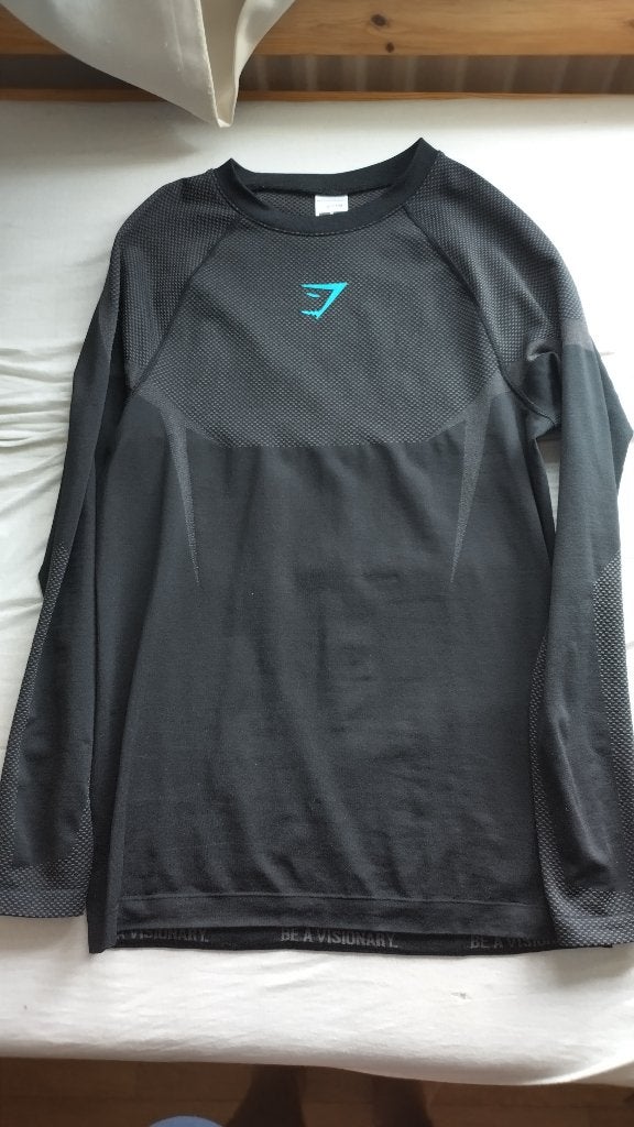 Gymshark Onyx v5 long sleeve M, Fitness, Gedragen, Verzenden, Maat 48/50 (M)