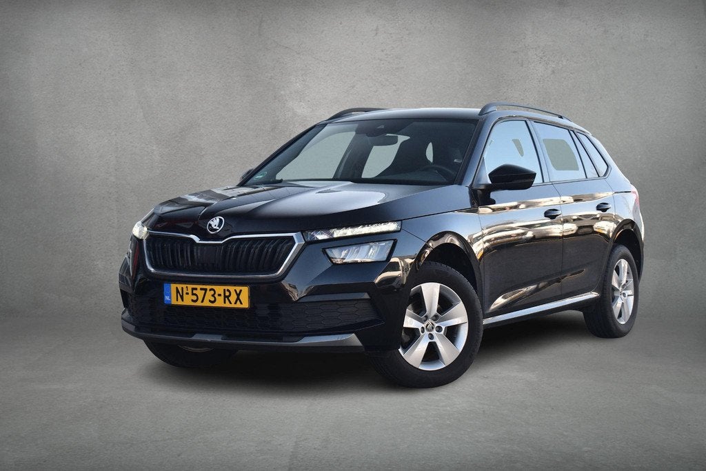 Skoda Kamiq 1.0 TSI Sport Business | Sportstoelen | Apple Ca, Gebruikt, Origineel Nederlands, Handgeschakeld, 3 cilinders